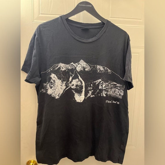 DIESEL T-Diegos-A7 Wolves And mountain print black T-Shirt - Picture 9 of 14